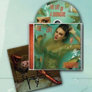 Taylor Swift Life of a Showgirl NEW PHOTO SIGNED #2 - IN HAND **RARE** LAST ONE